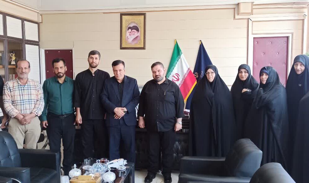 دیدار نمایندگان گروه‌های جهادی استان قم با مدیرکل تعاون، کار و رفاه اجتماعی